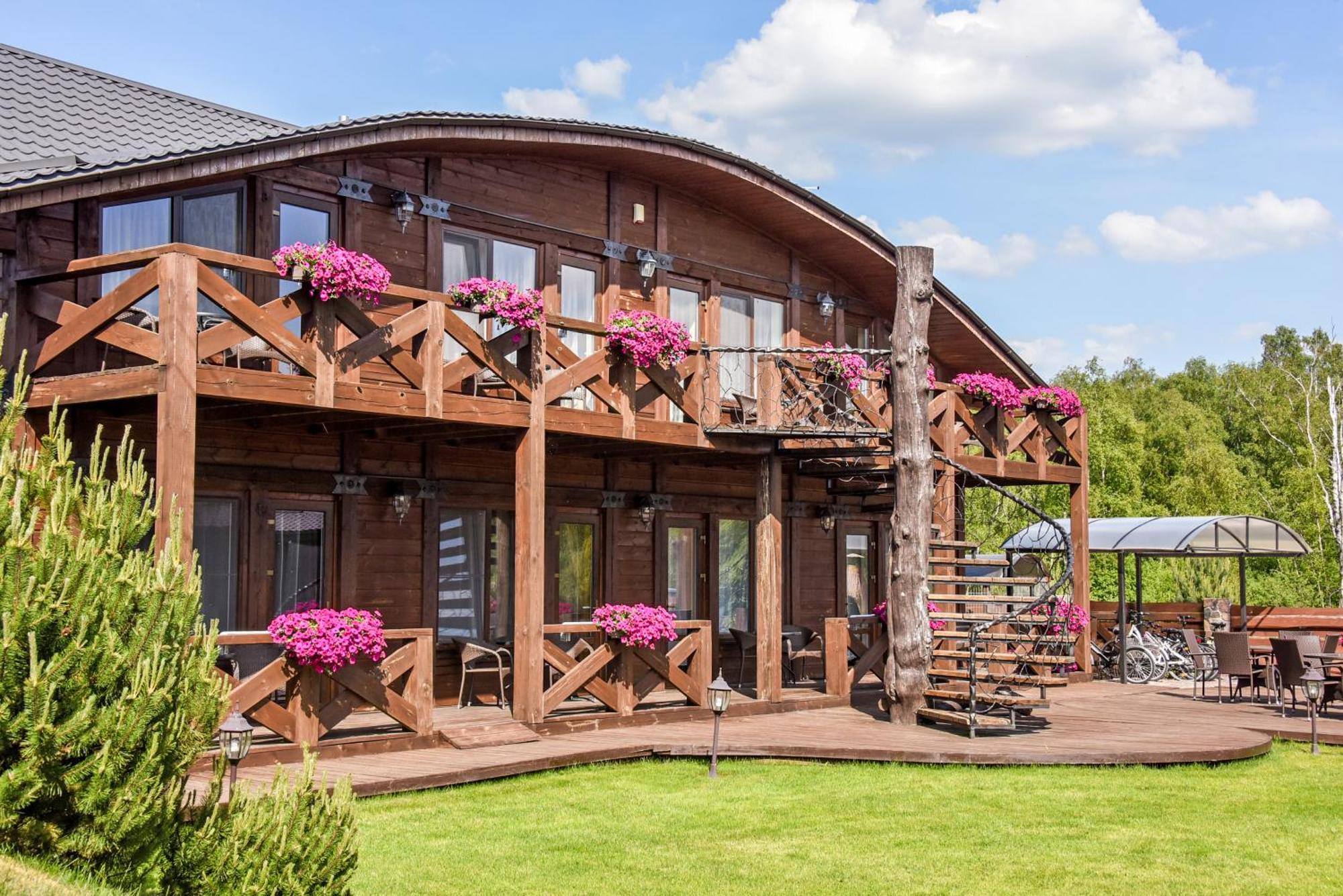 Pajurio Vingis Aparthotel Palanga Exterior photo