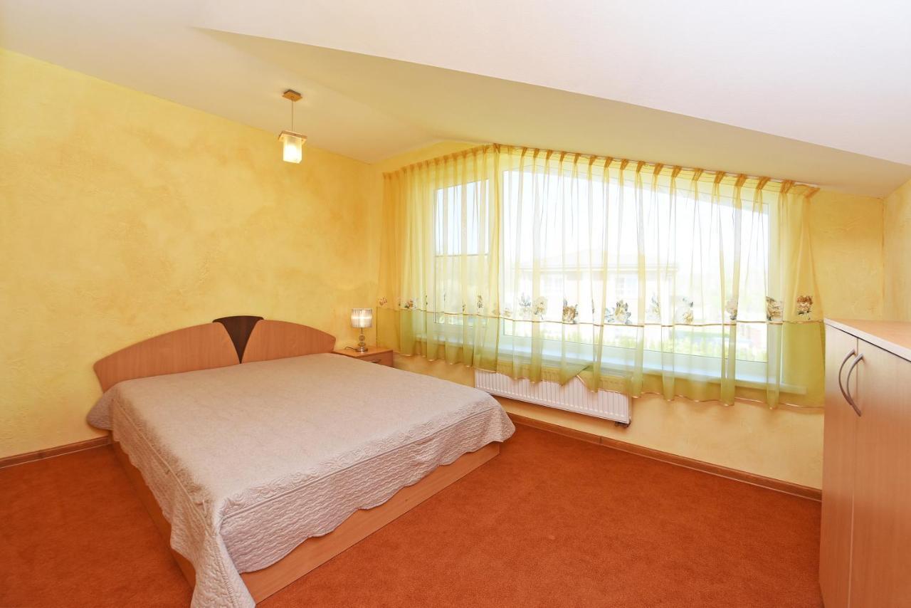 Pajurio Vingis Aparthotel Palanga Exterior photo