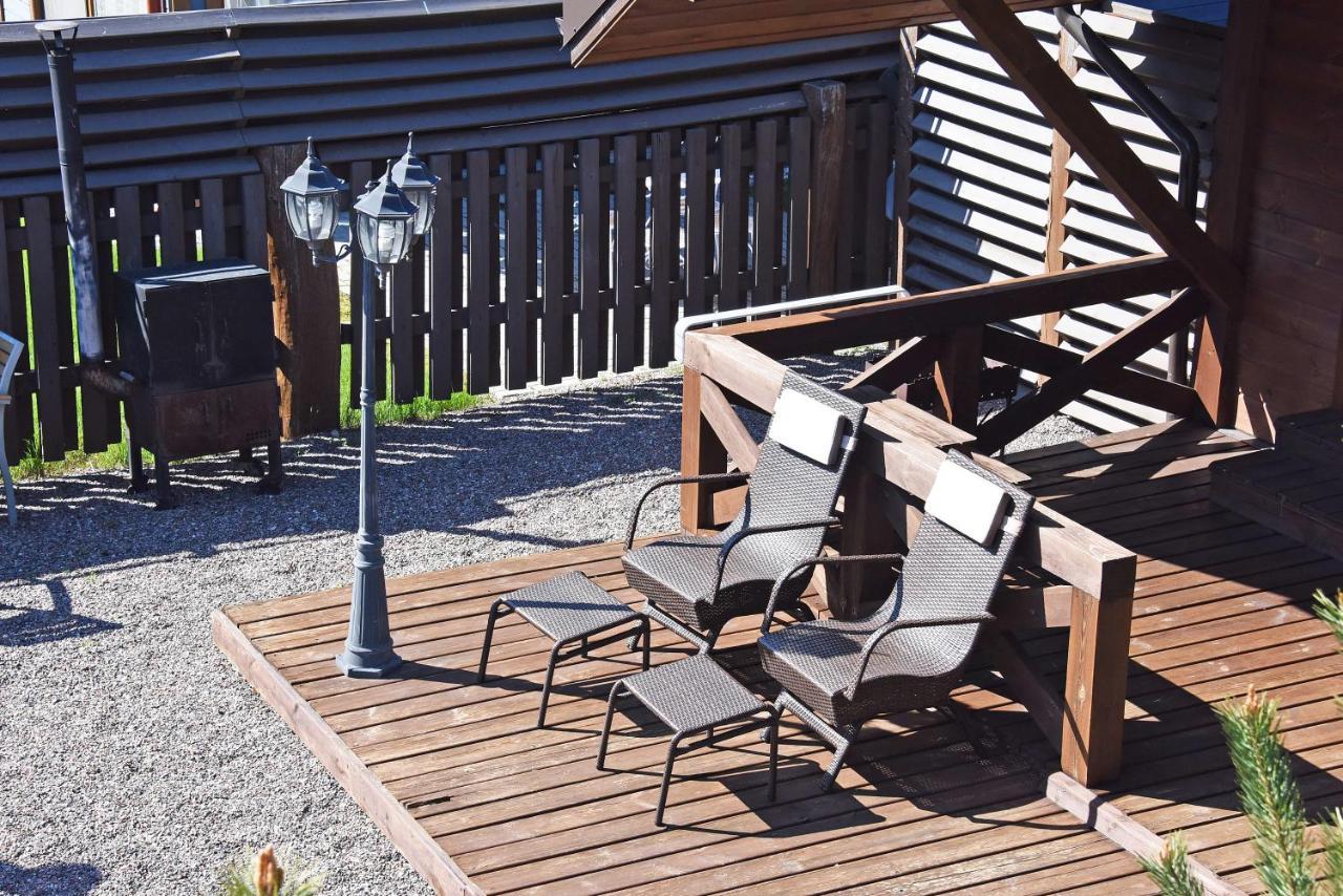Pajurio Vingis Aparthotel Palanga Exterior photo