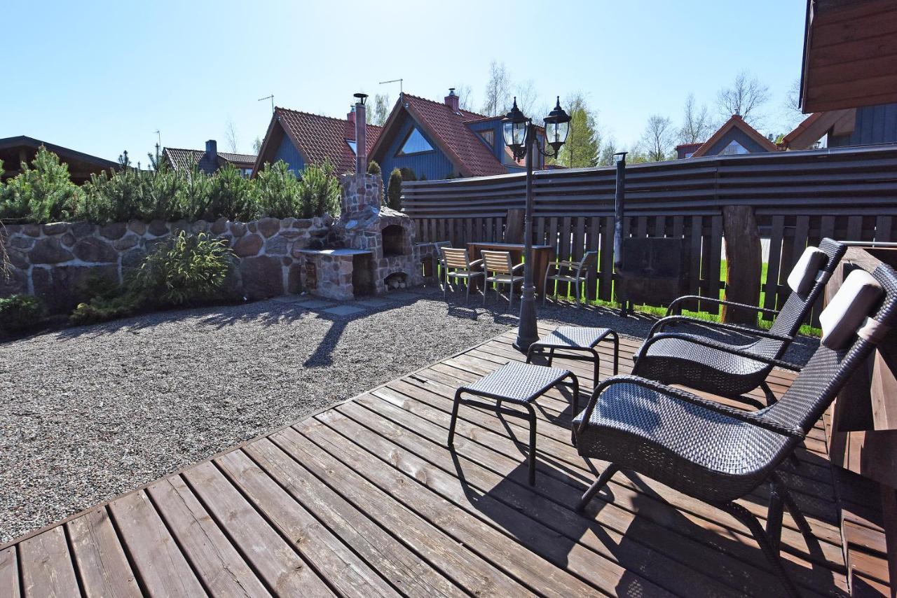 Pajurio Vingis Aparthotel Palanga Exterior photo